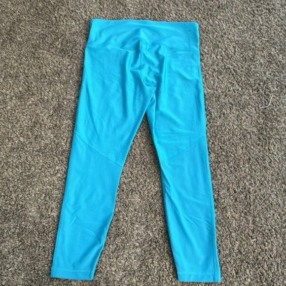 Under Armour Large Teal Cropped Legging - Picture 5 of 8